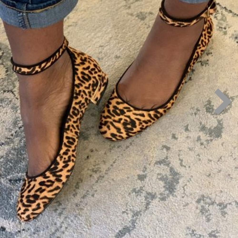 Vince Camuto Attera Leopard Calf Hair Ankle Strap Flats Natural Multi Black 8M